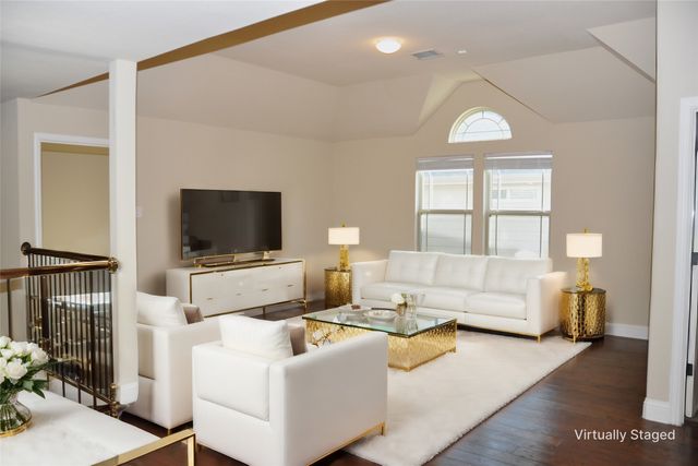 218 Crestview Drive, Midlothian, TX 76065
