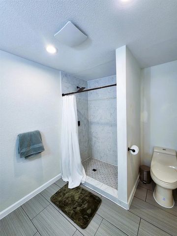 5795 Fm 513 S, Lone Oak, TX 75453