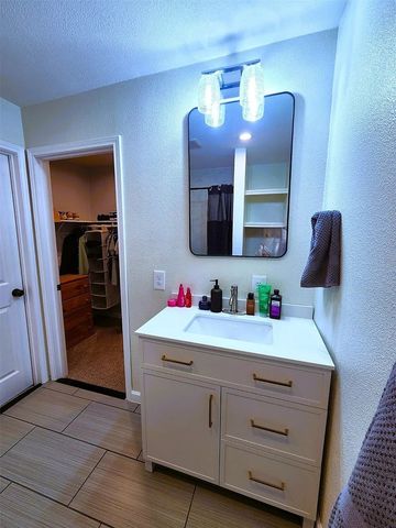 5795 Fm 513 S, Lone Oak, TX 75453