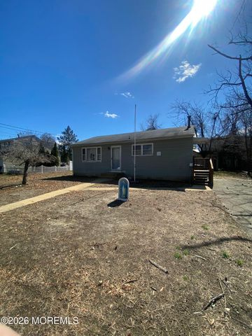 50 7th Street, Hazlet, NJ 07734