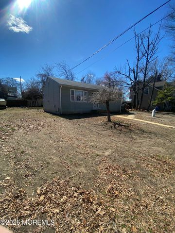 50 7th Street, Hazlet, NJ 07734
