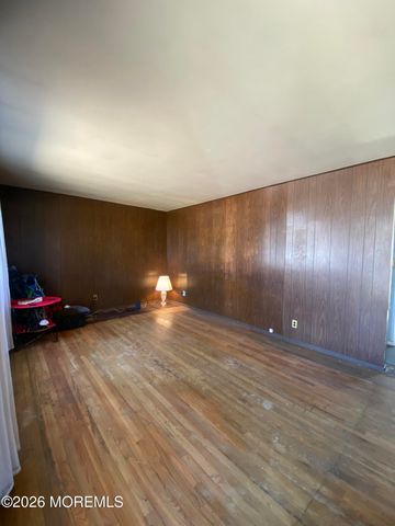 50 7th Street, Hazlet, NJ 07734