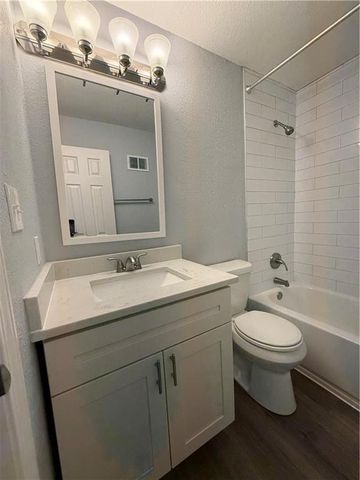 15604 Allen Avenue, Belton, MO 64012