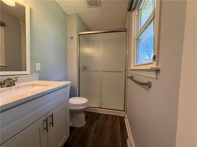 15604 Allen Avenue, Belton, MO 64012