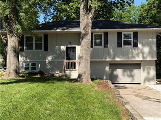 15604 Allen Avenue, Belton, MO 64012
