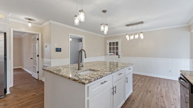 416 Powers Rd, Manchester, TN 37355