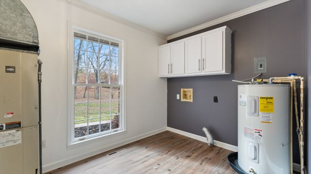 416 Powers Rd, Manchester, TN 37355