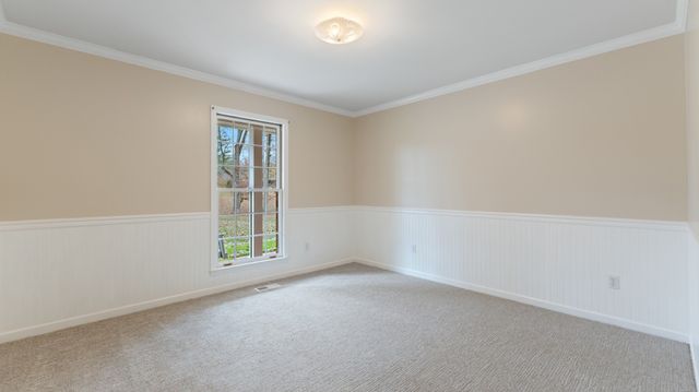 416 Powers Rd, Manchester, TN 37355