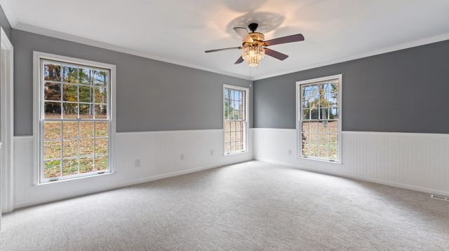 416 Powers Rd, Manchester, TN 37355