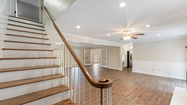 416 Powers Rd, Manchester, TN 37355