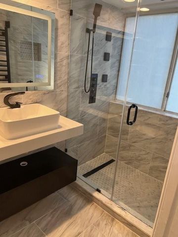 992 NW 93rd Avenue, Plantation, FL 33324