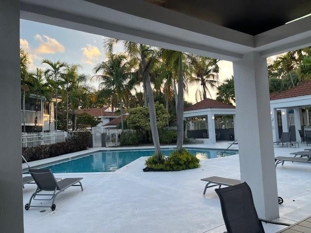 992 NW 93rd Avenue, Plantation, FL 33324