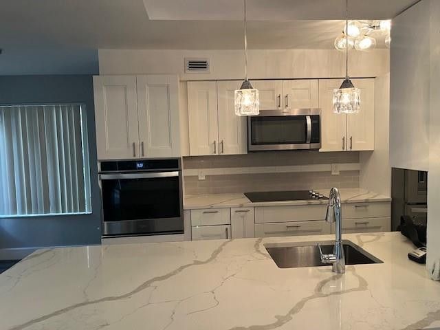 992 NW 93rd Avenue, Plantation, FL 33324