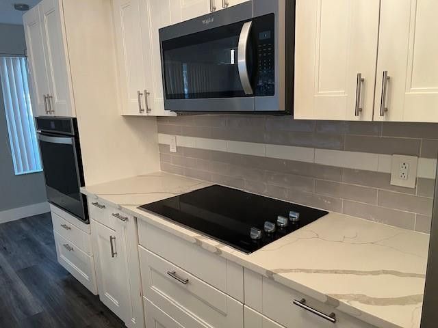 992 NW 93rd Avenue, Plantation, FL 33324