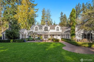 1135 Evergreen Point Rd, Medina, WA 98039