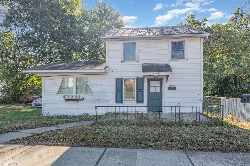 628 Early Avenue, Eden, NC 27288