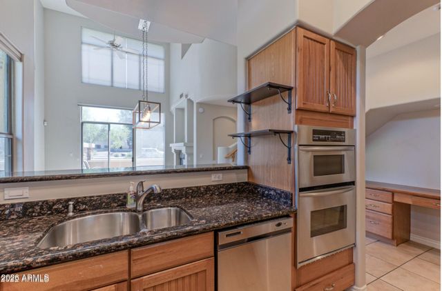 14450 N THOMPSON PEAK Parkway 101, Scottsdale, AZ 85260