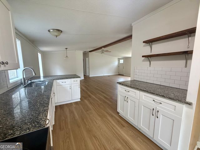 56 Tallahatchee Drive, Carrollton, GA 30116