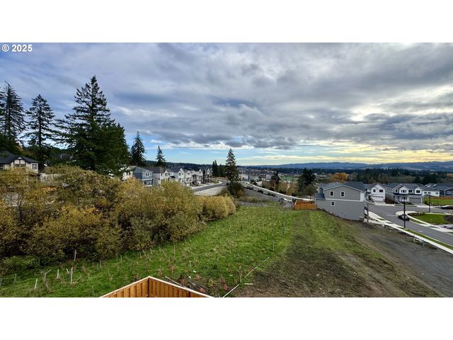 17614 Sw Watchman Ln, Beaverton, OR 97007