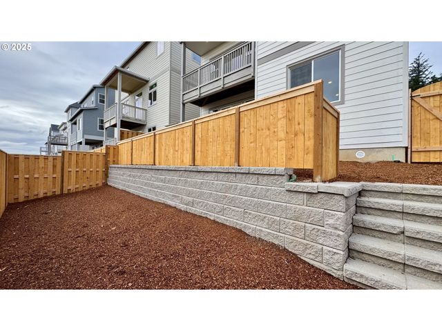 17614 Sw Watchman Ln, Beaverton, OR 97007