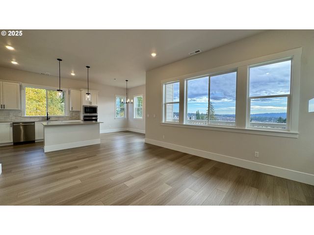 17614 Sw Watchman Ln, Beaverton, OR 97007