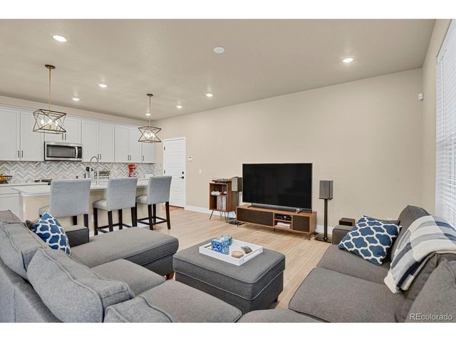 8217 Monte Vista Cir, Littleton, CO 80125
