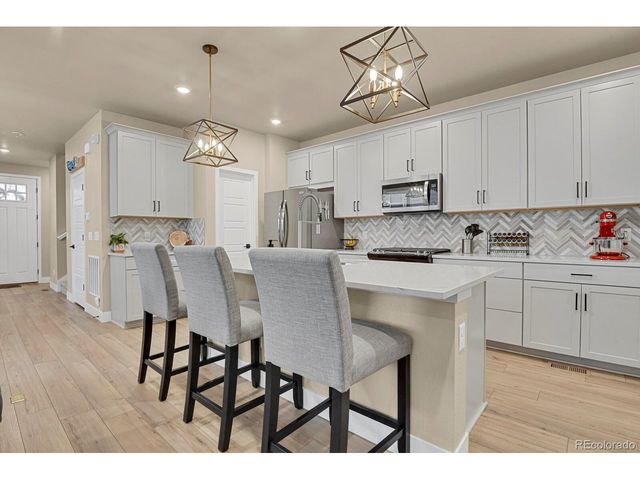 8217 Monte Vista Cir, Littleton, CO 80125