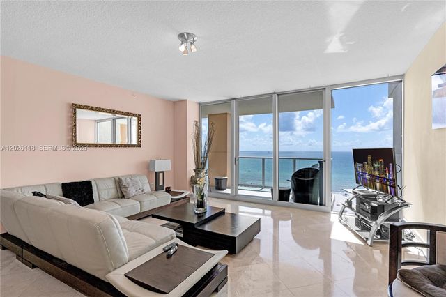 1455 Ocean Dr 1106, Miami Beach, FL 33139