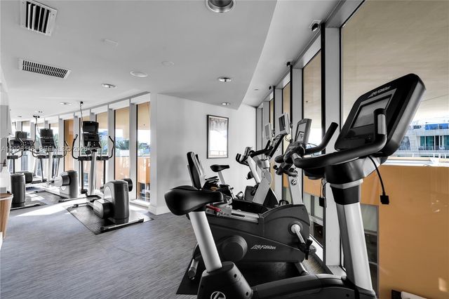 1455 Ocean Dr 1106, Miami Beach, FL 33139
