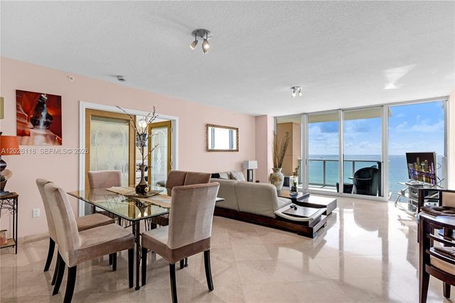 1455 Ocean Dr 1106, Miami Beach, FL 33139