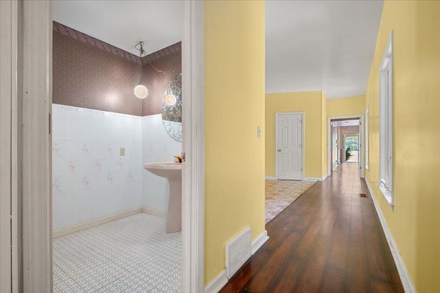 349 Persimmon Frk Lane, Gray, KY 40734