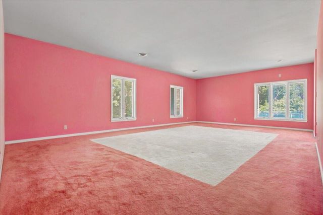 349 Persimmon Frk Lane, Gray, KY 40734