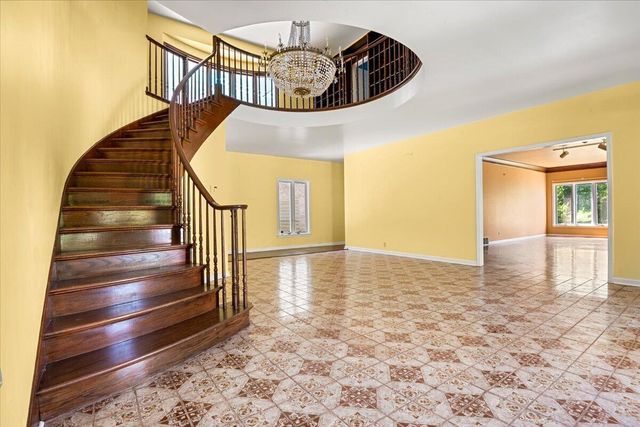 349 Persimmon Frk Lane, Gray, KY 40734