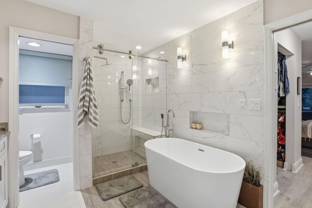 2001 Embassy Drive, West Palm Beach, FL 33401