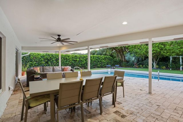 2001 Embassy Drive, West Palm Beach, FL 33401