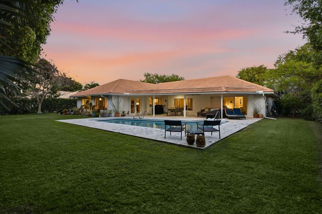 2001 Embassy Drive, West Palm Beach, FL 33401