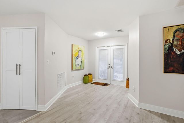 2001 Embassy Drive, West Palm Beach, FL 33401