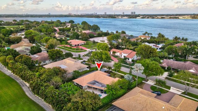 2001 Embassy Drive, West Palm Beach, FL 33401