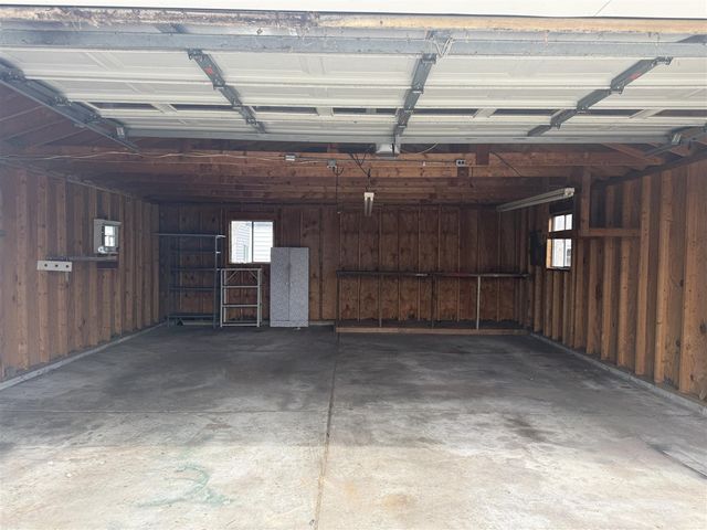 26700 Grandmont Street, Roseville, MI 48066