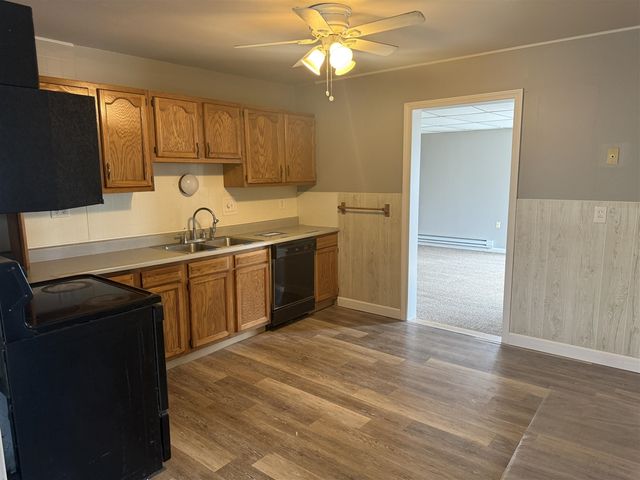 26700 Grandmont Street, Roseville, MI 48066