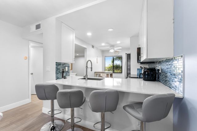 14500 Stirling Way 403, Delray Beach, FL 33446