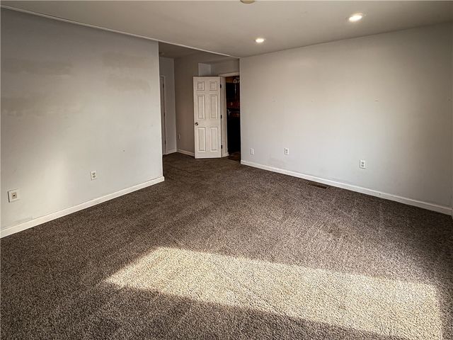 361 Highland Ave, West View, PA 15229