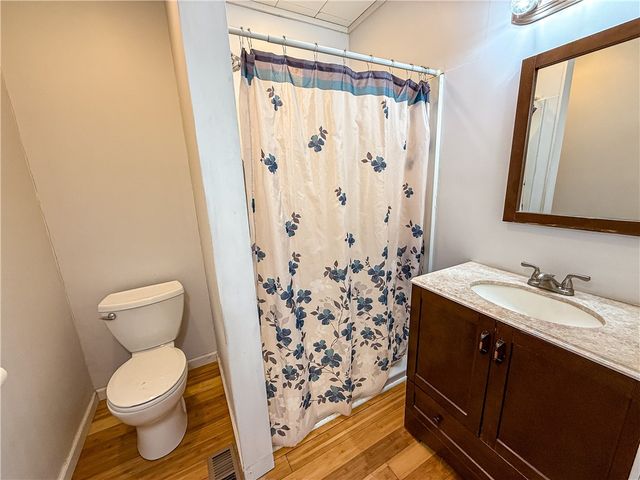 361 Highland Ave, West View, PA 15229