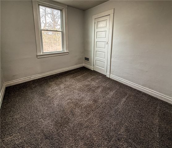 361 Highland Ave, West View, PA 15229