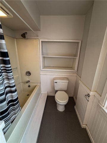 361 Highland Ave, West View, PA 15229