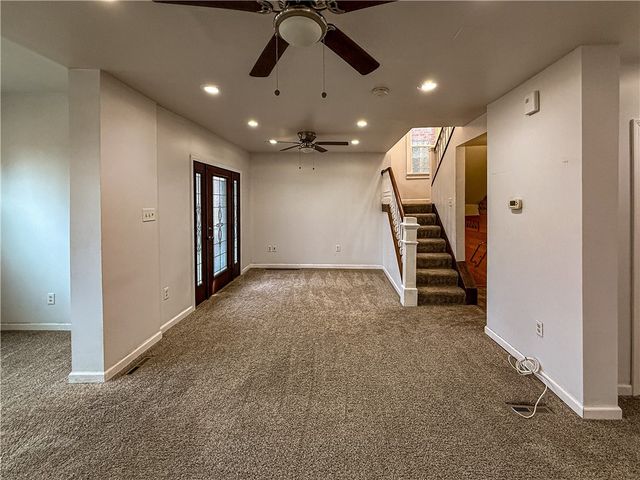 361 Highland Ave, West View, PA 15229