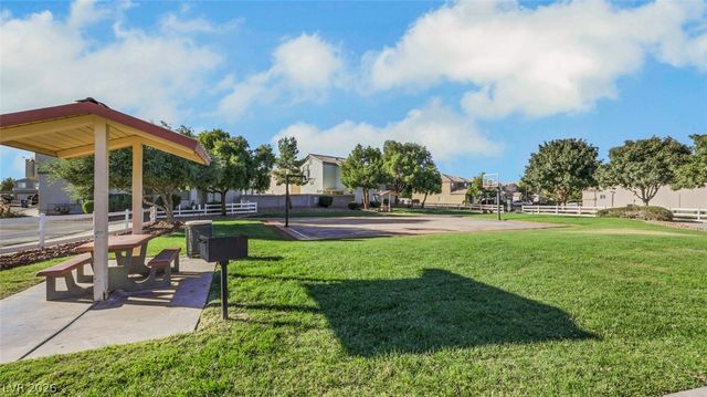 5940 High Steed Street 101, Henderson, NV 89011