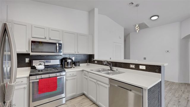 5940 High Steed Street 101, Henderson, NV 89011