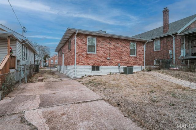 4818 Oleatha Avenue, St Louis, MO 63116