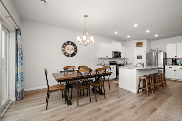 10188 Twin Lakes Parkway NW, Elk River, MN 55330